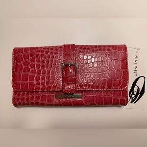 NWT Nine West wallet